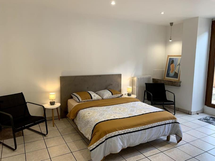 Cosy Lons - *